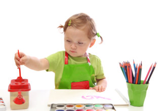 kid is painting